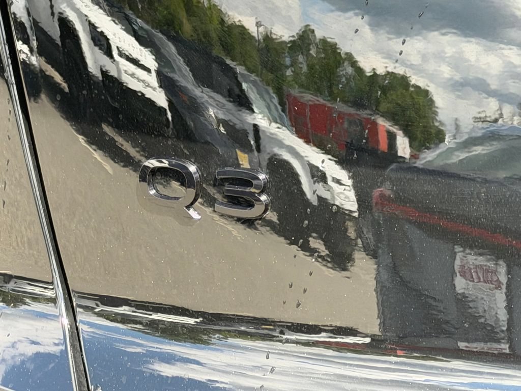 New 2026 Audi Q3 quattro 2.0T AWD/4WD image 12
