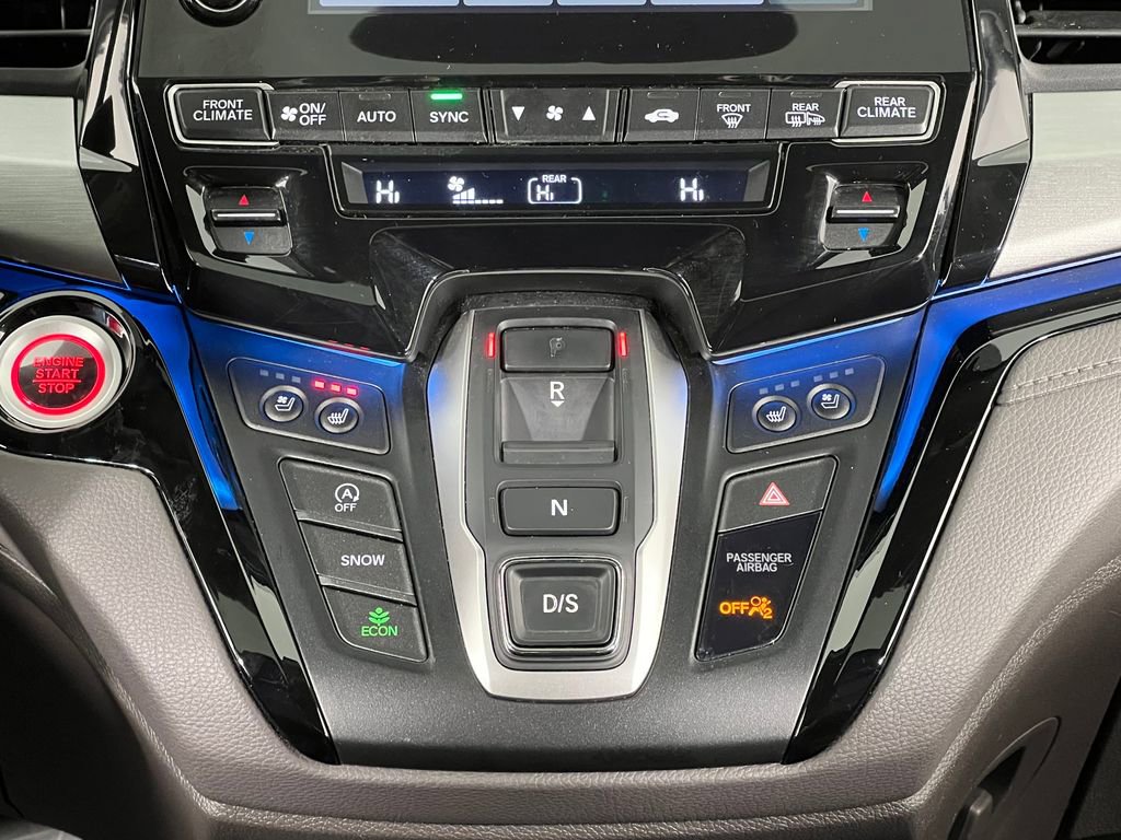 Used 2018 Honda Odyssey Elite image 14