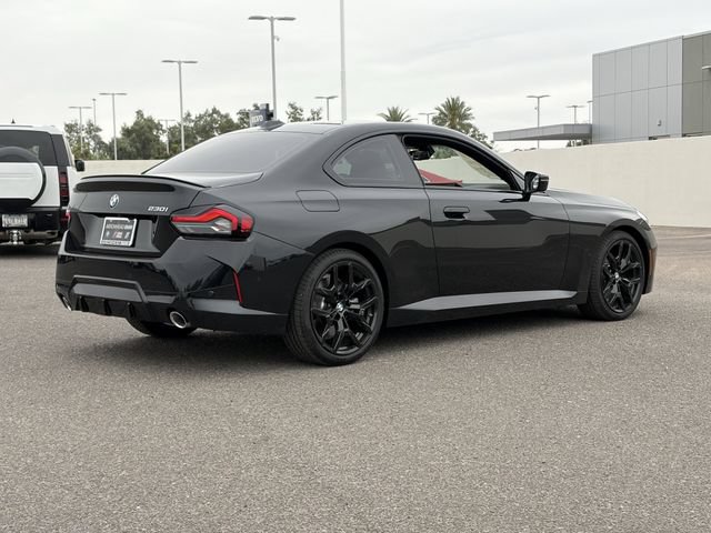 Used 2026 BMW 230i Coupe w/ M Sport Package RWD image 6