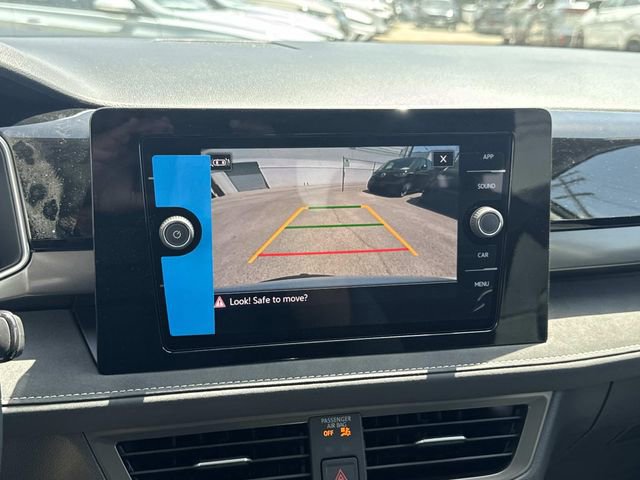 New 2026 Volkswagen Taos SE FWD image 25