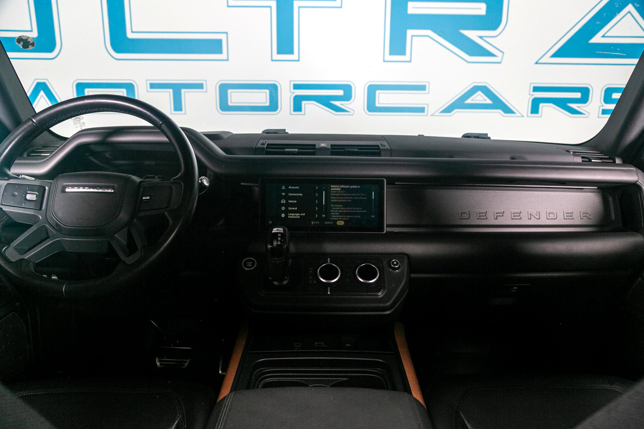 Used 2020 Land Rover Defender 110 X image 31