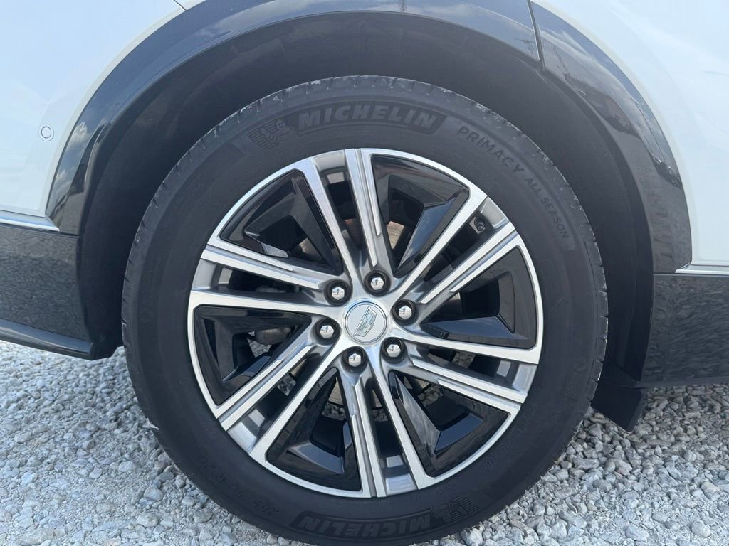 Certified 2024 Cadillac Lyriq Luxury w/ LPO, Floor Liner Package image 16