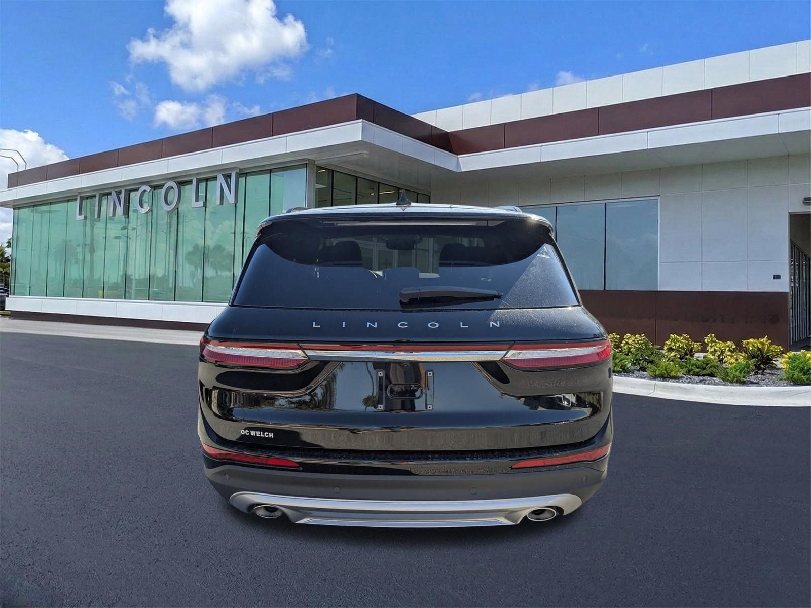 New 2026 Lincoln Corsair Premiere image 6