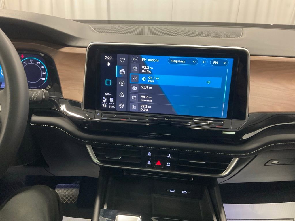 Used 2024 Volkswagen Atlas SE image 21