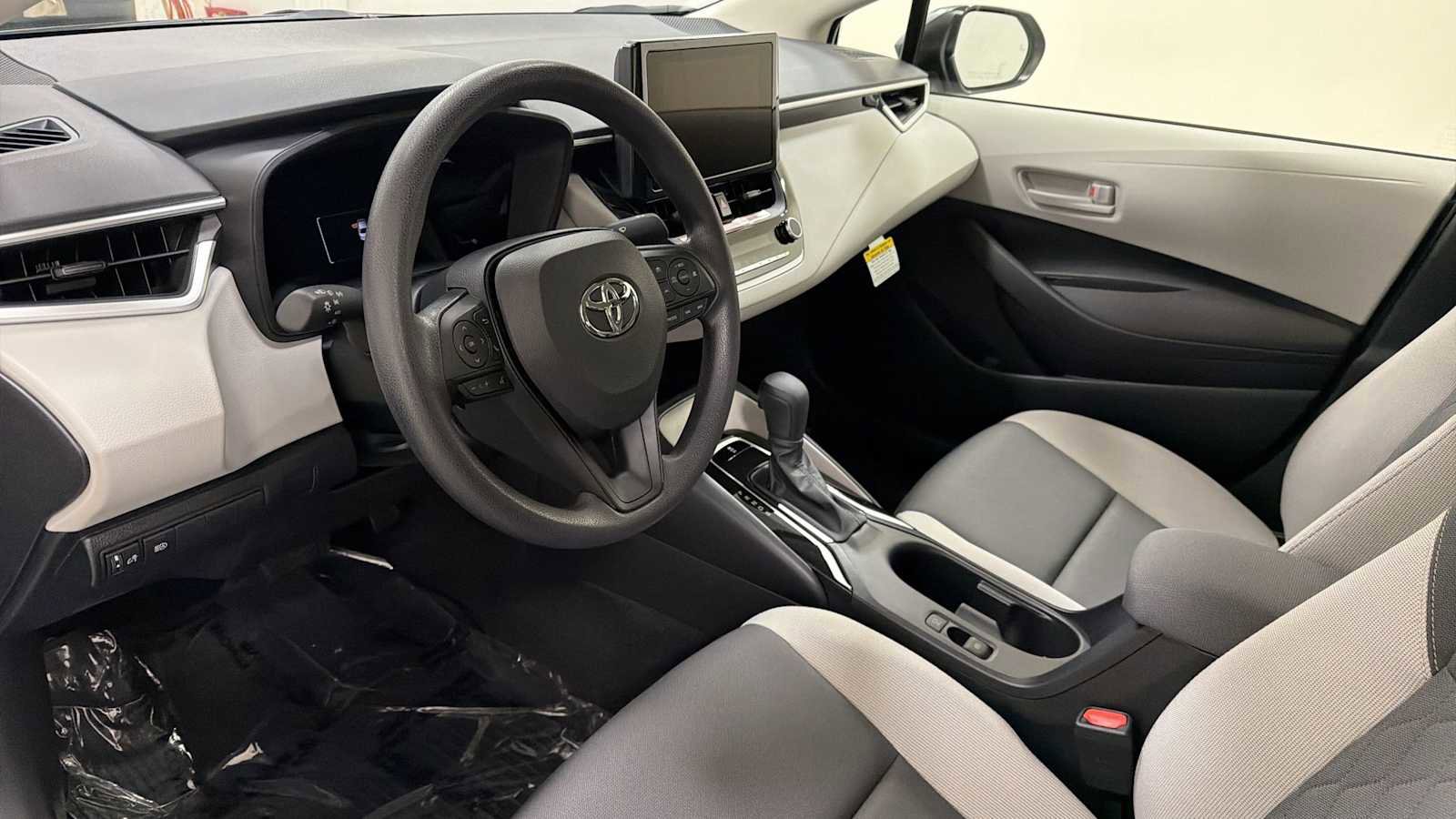 New 2026 Toyota Corolla LE image 12