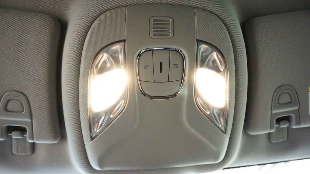 Certified 2022 Jeep Compass Latitude image 35