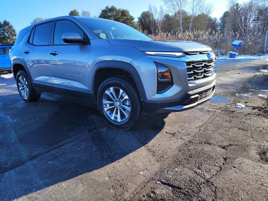 New 2026 Chevrolet Equinox LT w/ Convenience Package II image 2