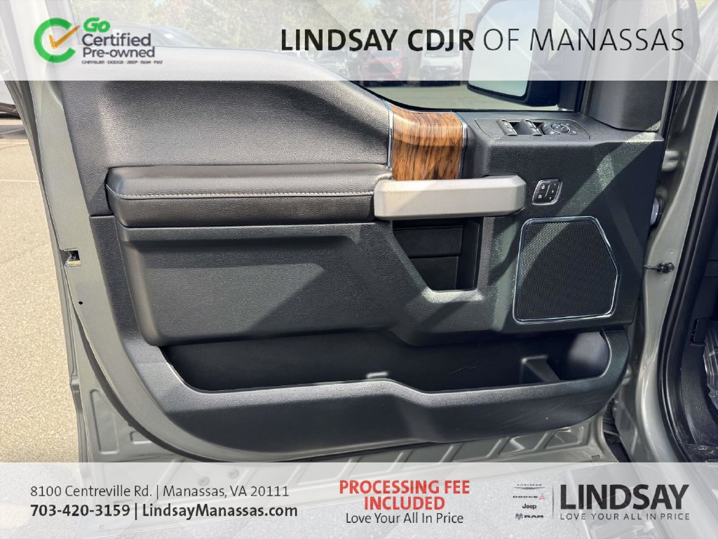 Used 2019 Ford F150 Lariat w/ Equipment Group 502A Luxury AWD/4WD image 16