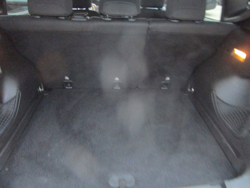 Used 2017 Jeep Renegade Latitude image 36