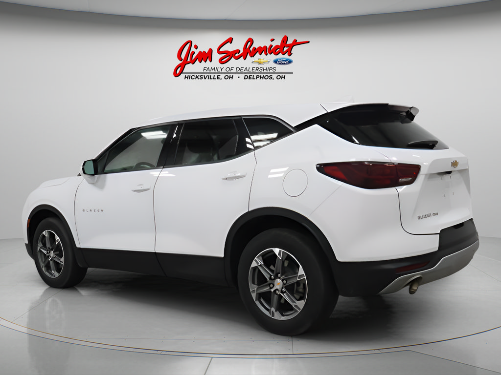 Used 2025 Chevrolet Blazer LT AWD/4WD image 4