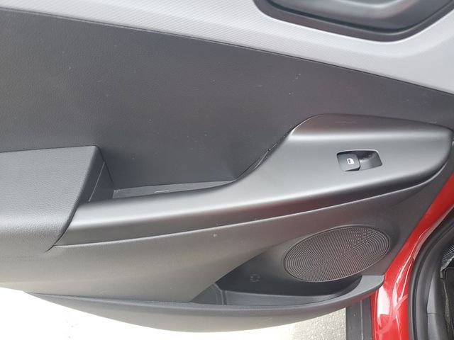 Used 2021 Hyundai Kona SEL Plus image 15