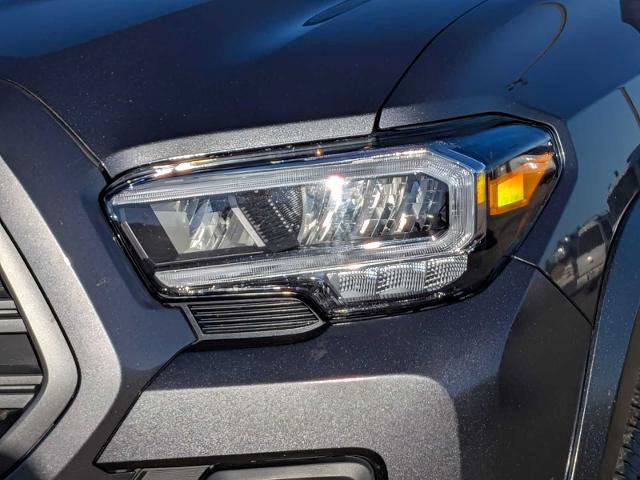 Used 2023 Toyota Tacoma TRD Sport image 10