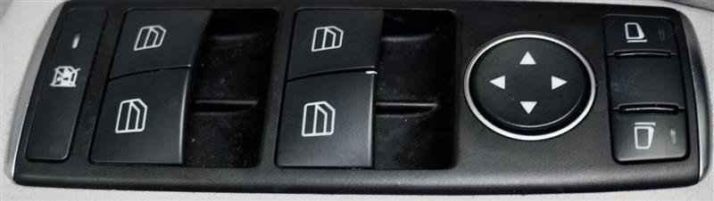 Used 2014 Mercedes-Benz CLA 250 CLA250 4MATIC image 43