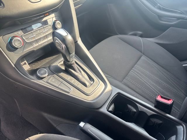 Used 2016 Ford Focus SE image 23