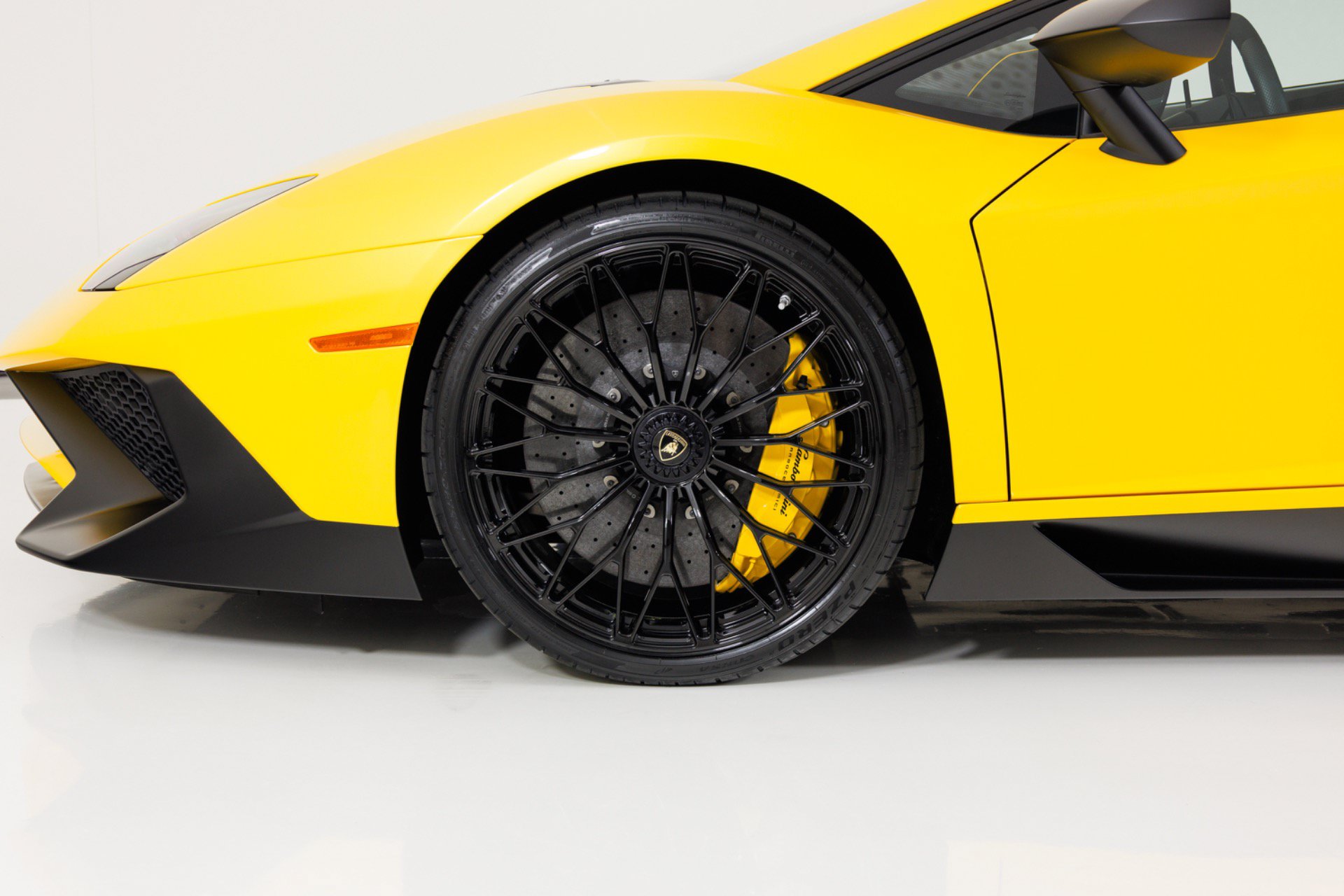 Used 2016 Lamborghini Aventador LP 750-4 Superveloce AWD/4WD image 11