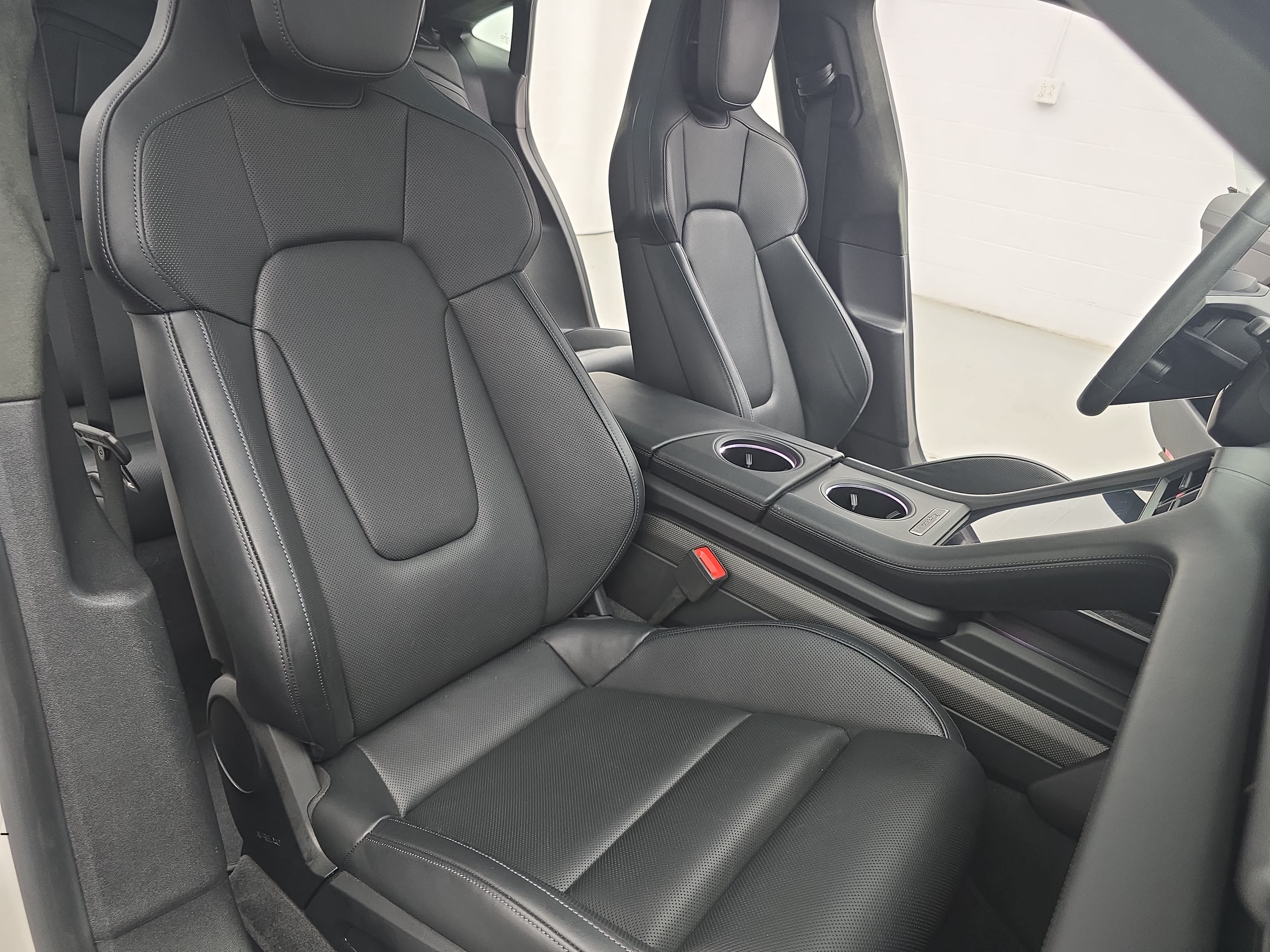 Certified 2024 Porsche Taycan GTS AWD/4WD image 12