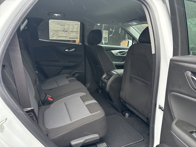 New 2026 Chevrolet Blazer LT w/ LPO, Black Sport Package image 12