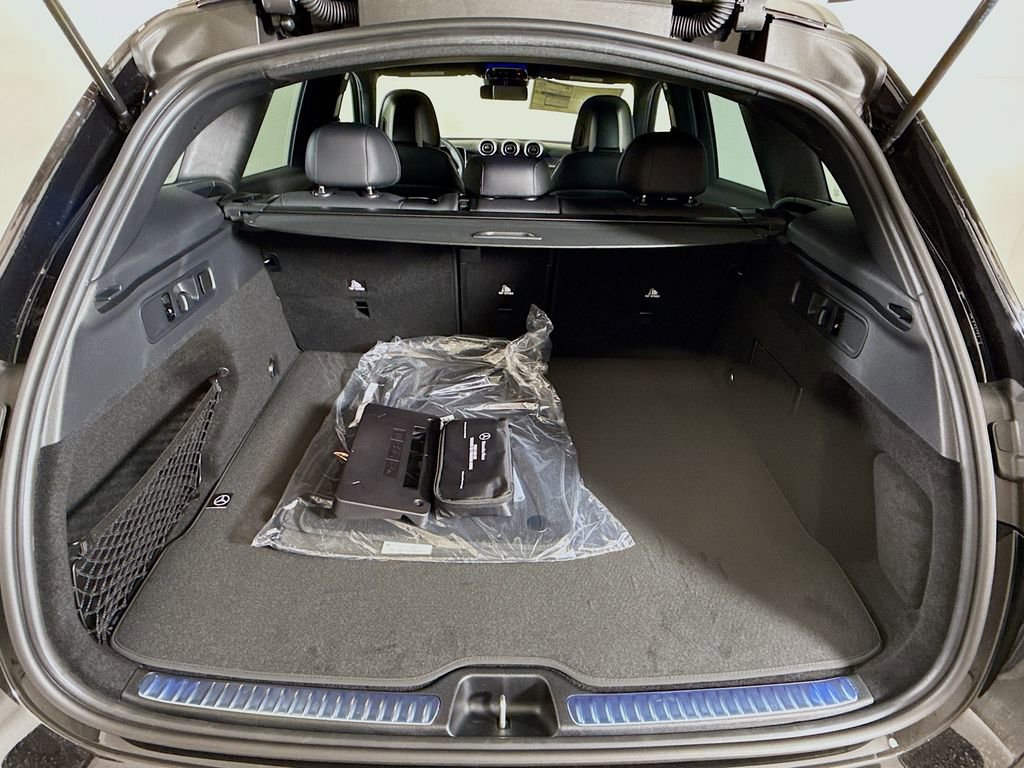New 2026 Mercedes-Benz GLC 300 4MATIC image 24