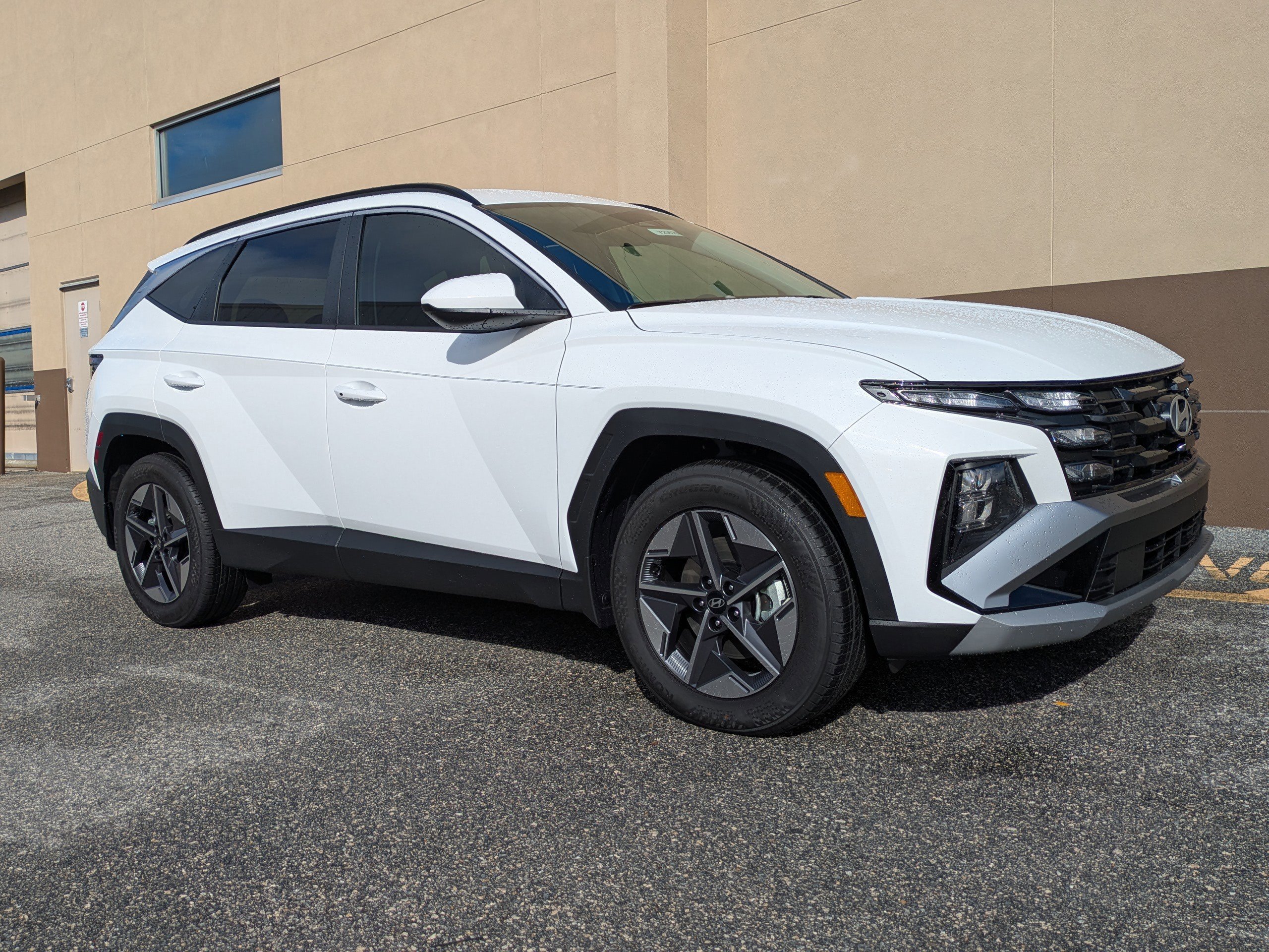 New 2026 Hyundai Tucson SEL image 2