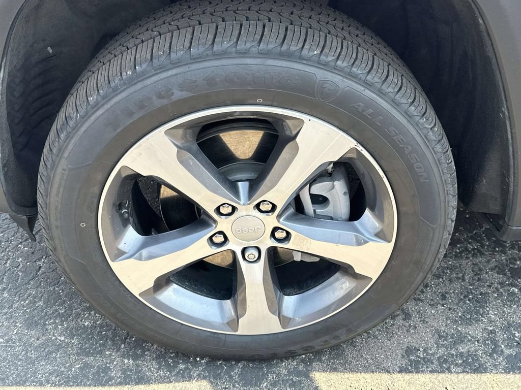 Used 2023 Jeep Grand Cherokee 4WD 4xe image 9