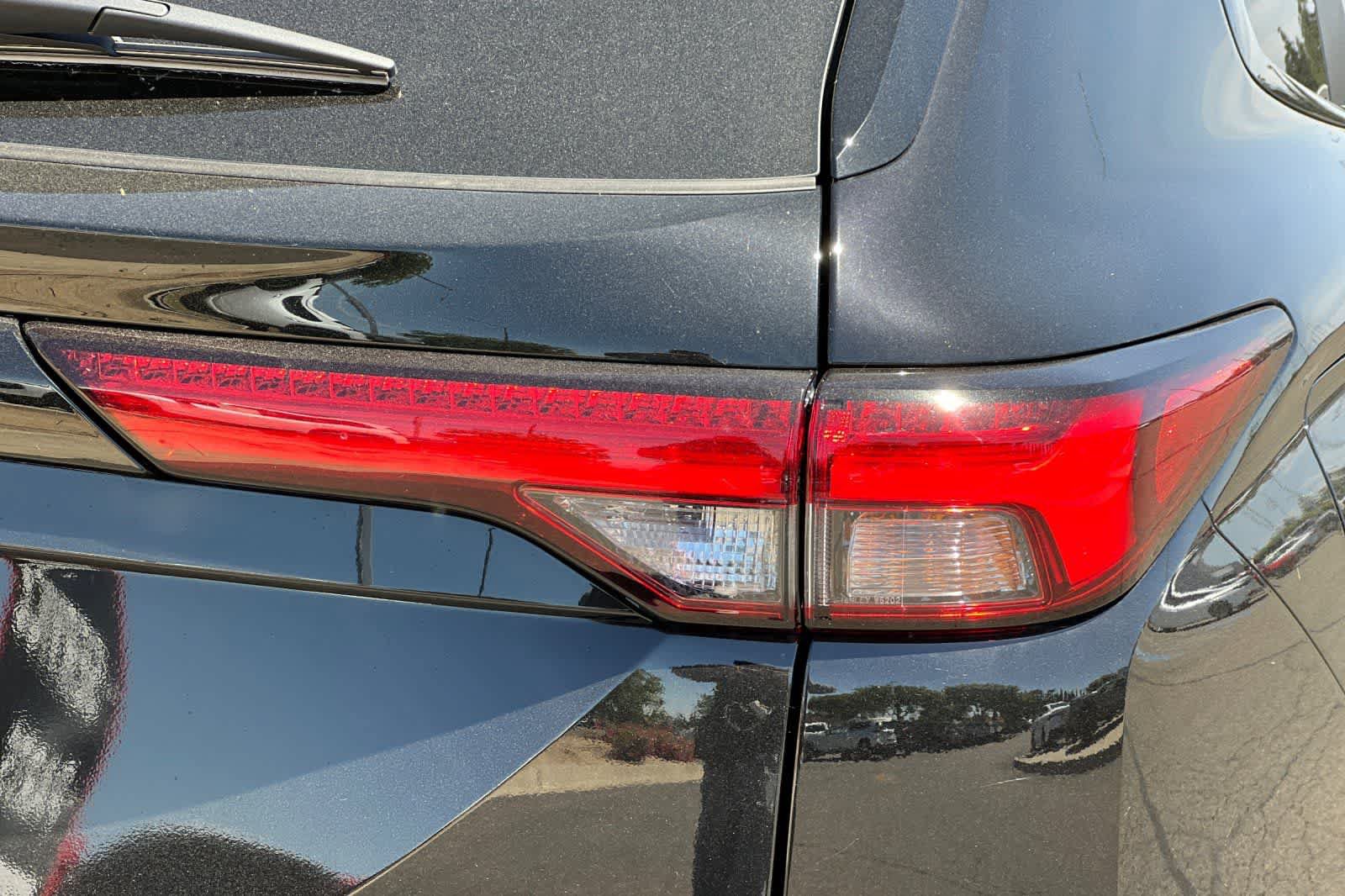 New 2026 Nissan Rogue SL AWD/4WD image 36