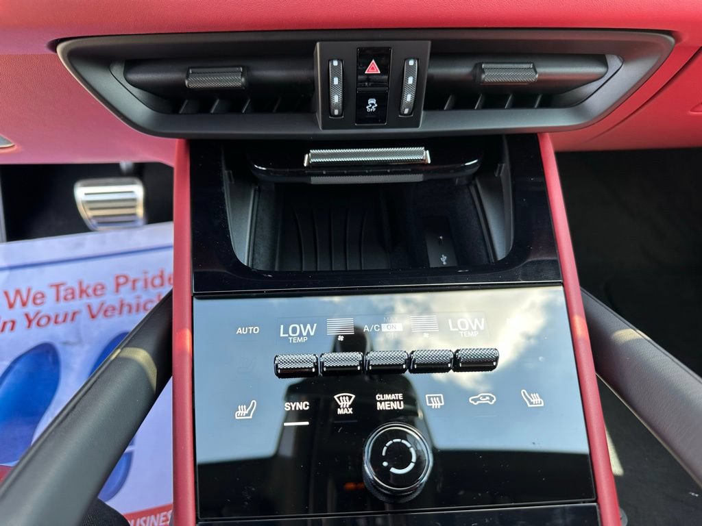 Certified 2025 Porsche Cayenne S AWD/4WD image 23