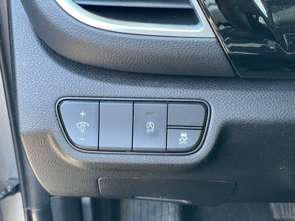 Used 2024 Kia Seltos S AWD/4WD image 14