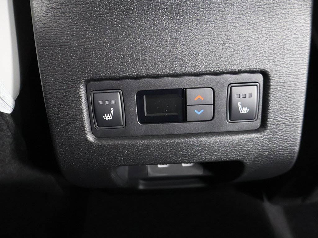 New 2025 Mitsubishi Outlander SEL image 56