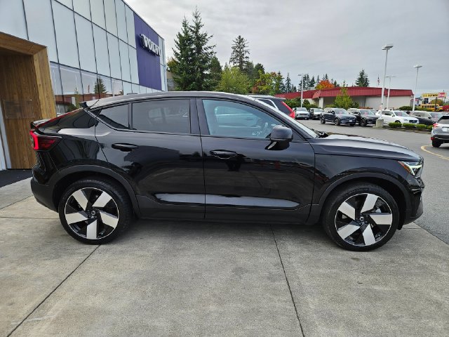 Used 2023 Volvo C40 P8 Recharge Ultimate w/ Protection Package Premier AWD/4WD image 4
