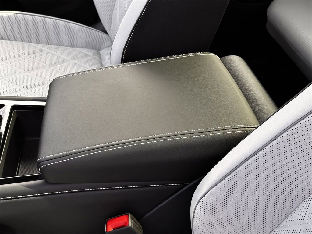New 2025 Volkswagen Atlas Cross Sport SEL Premium R-Line image 31
