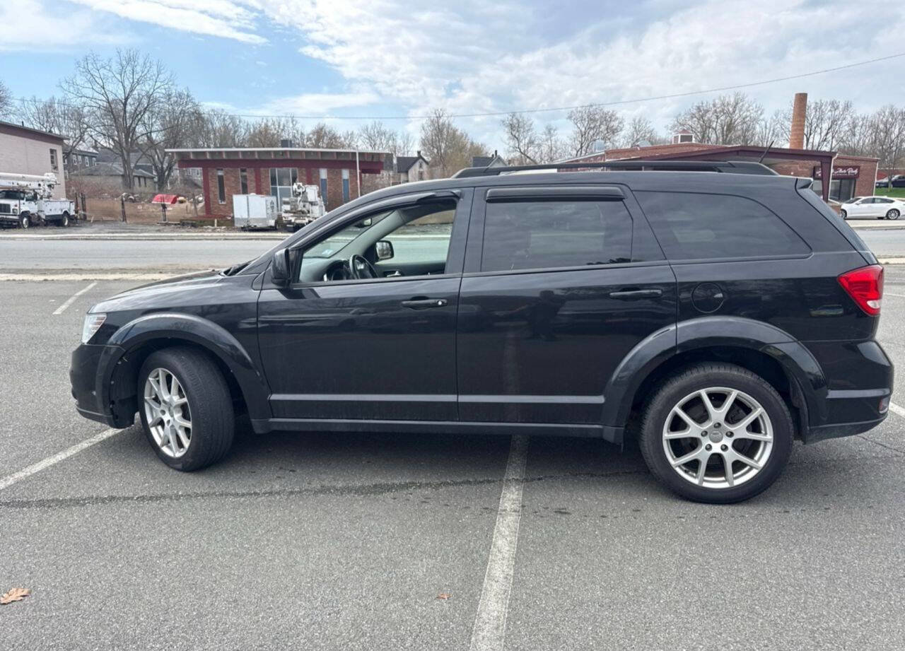 Used 2013 Dodge Journey SXT w/ Popular Equipment Group AWD/4WD image 8