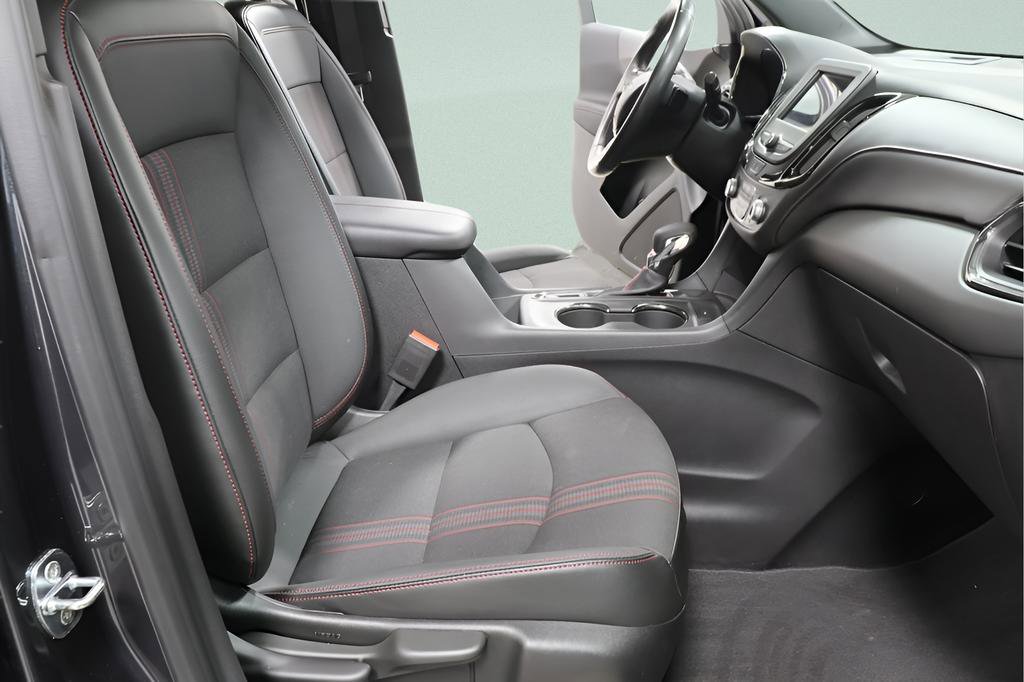 Used 2022 Chevrolet Equinox RS image 28