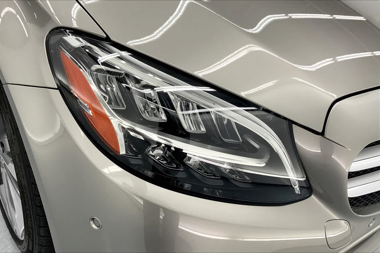Used 2019 Mercedes-Benz C 300 Sedan image 27
