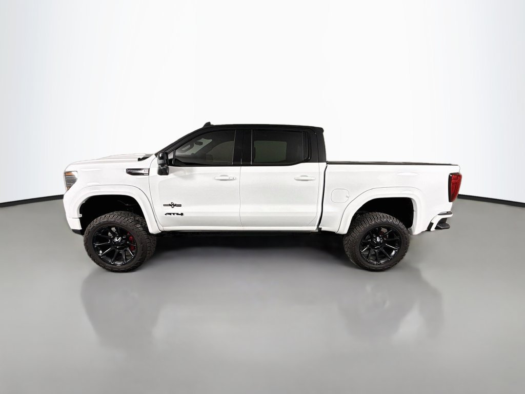 Used 2026 GMC Sierra 1500 AT4 w/ Technology Package AWD/4WD image 4