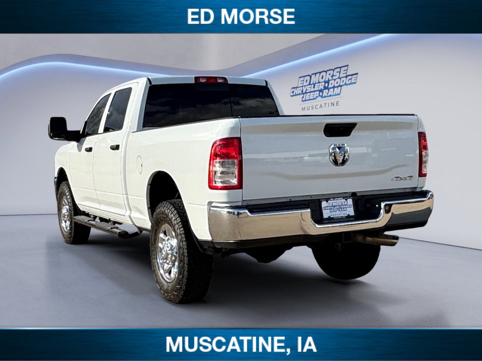 Used 2024 RAM 2500 Tradesman w/ Chrome Appearance Group AWD/4WD image 3