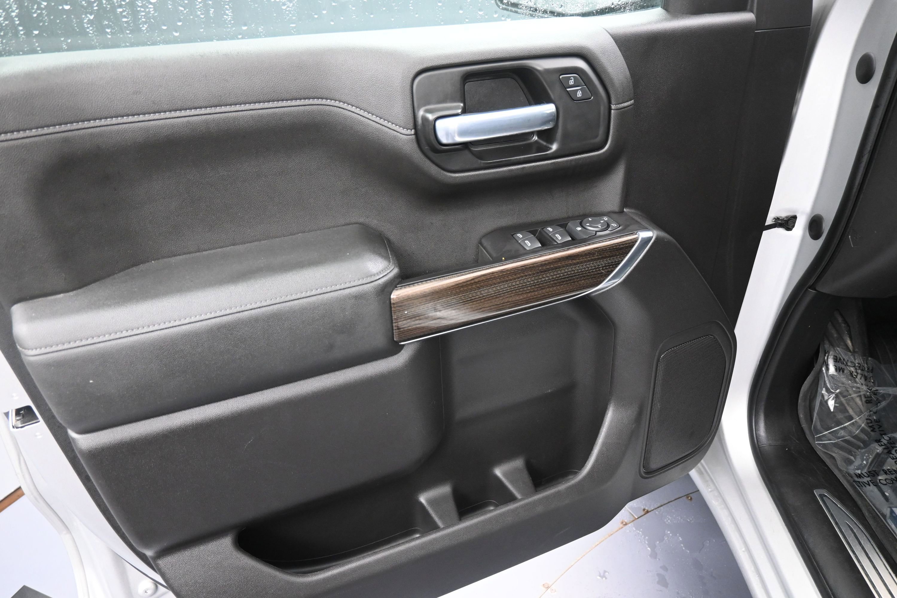 Used 2020 Chevrolet Silverado 1500 LT w/ All-Star Edition AWD/4WD image 13