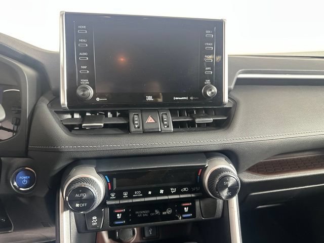 Used 2021 Toyota RAV4 Limited AWD/4WD image 16