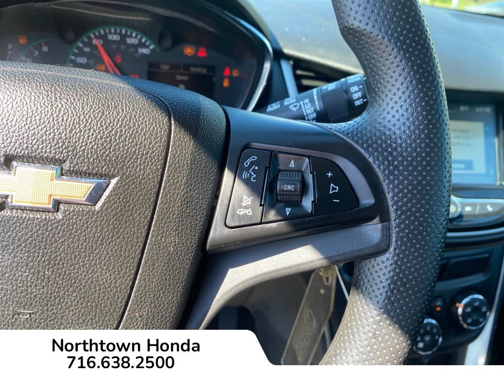 Used 2017 Chevrolet Trax LS FWD image 21
