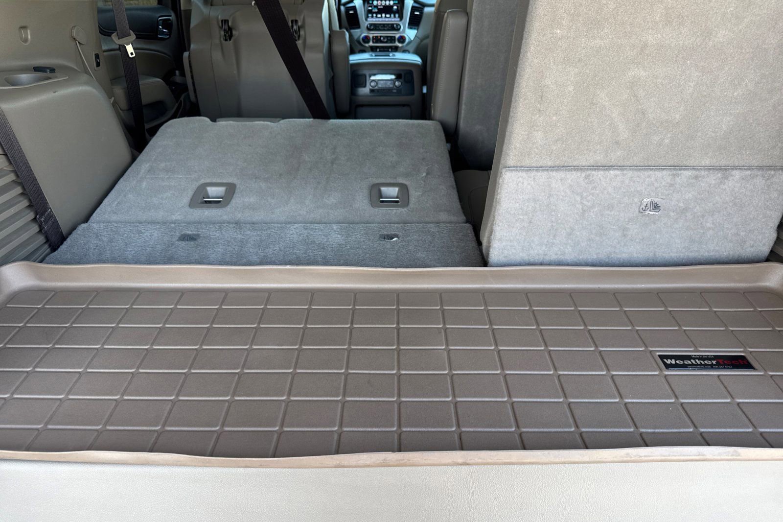 Used 2019 GMC Yukon SLT w/ Premium Edition image 18