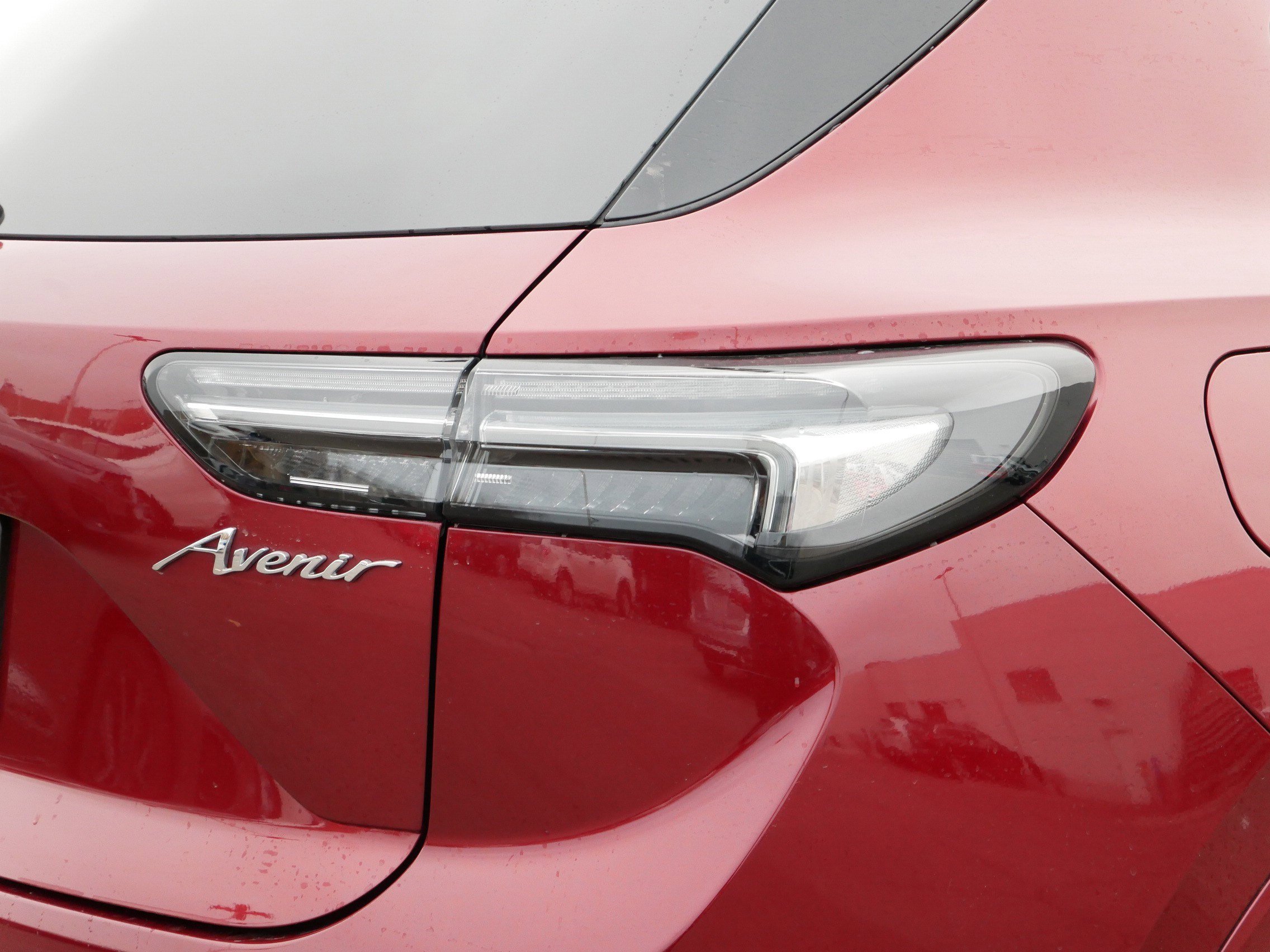 Used 2023 Buick Envision Avenir image 17