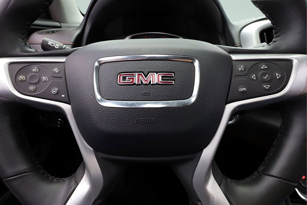 Used 2020 GMC Terrain SLT w/ Preferred Package FWD image 33