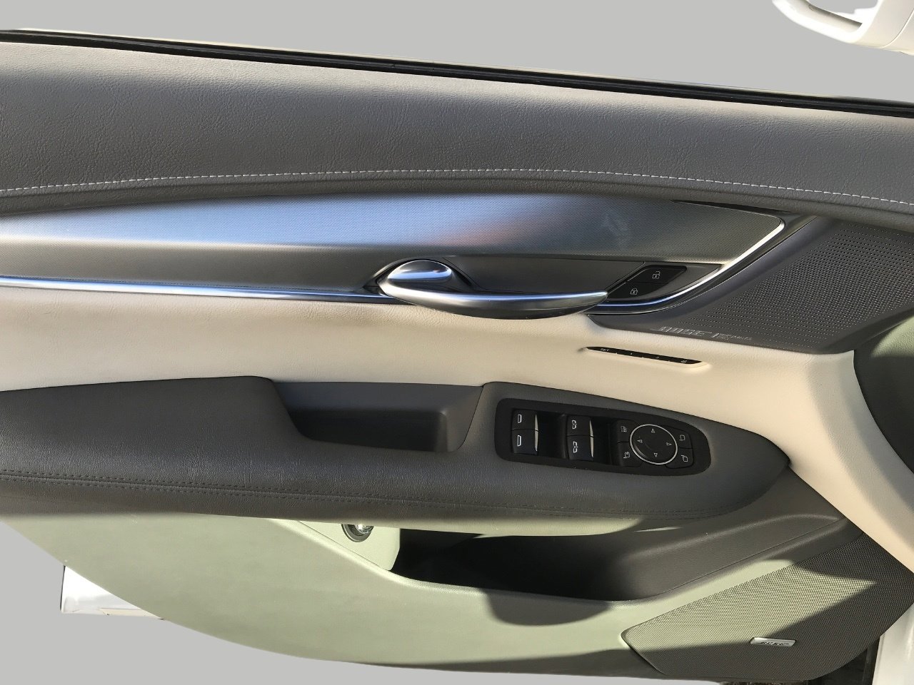 Used 2020 Cadillac XT5 Premium Luxury image 32