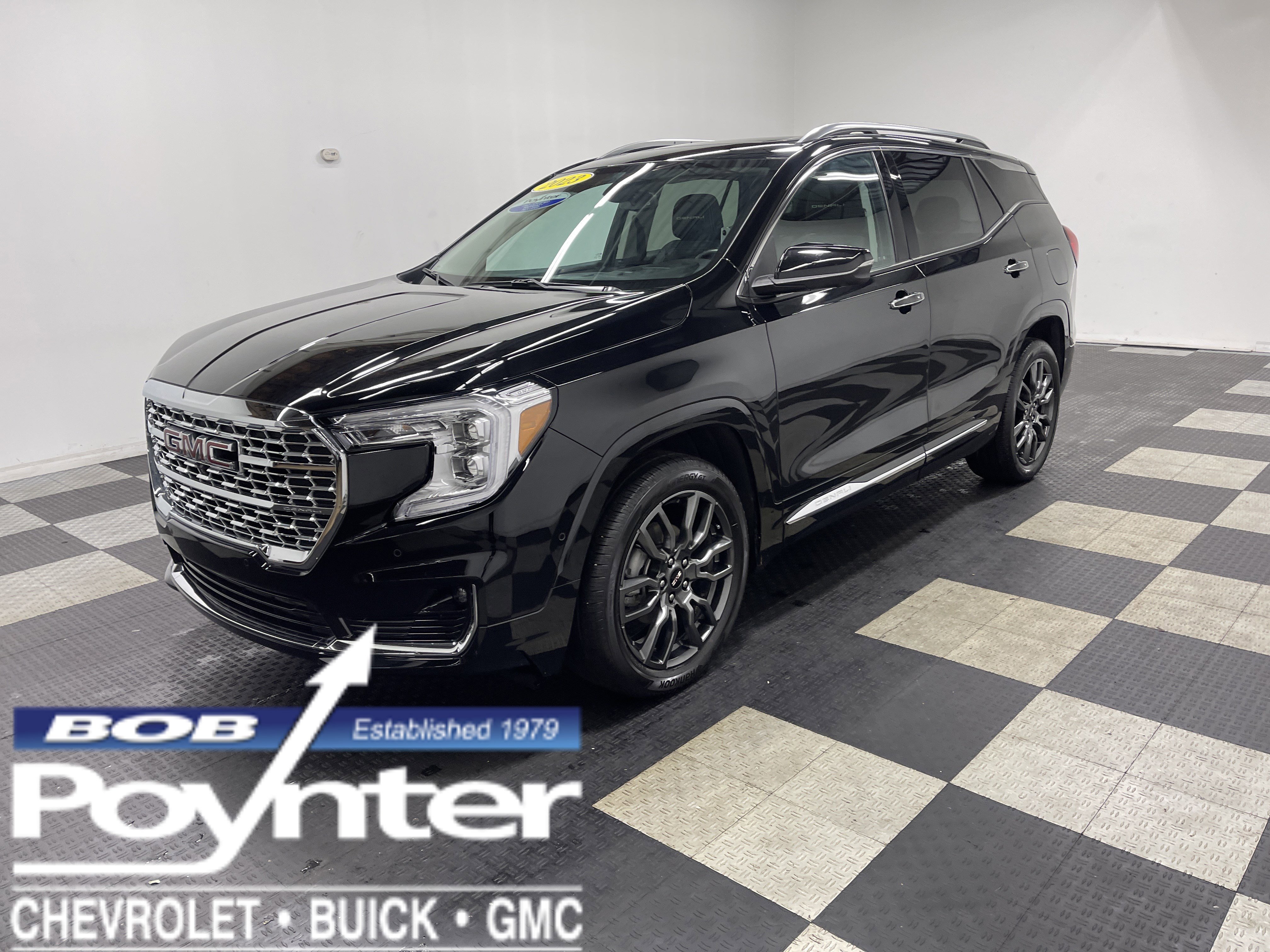 Used 2023 GMC Terrain Denali w/ Black Diamond Edition AWD/4WD 360° Tour