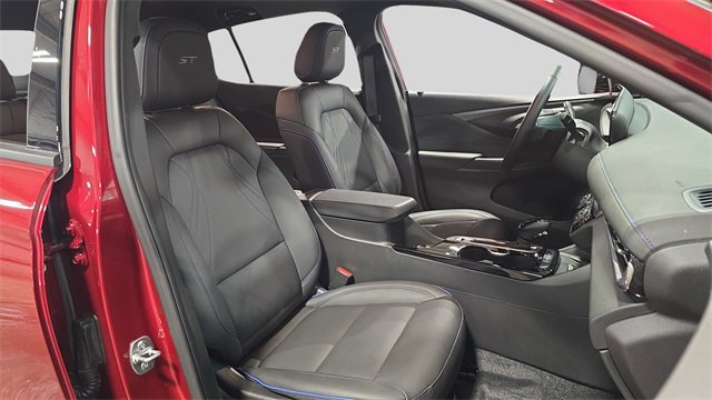 Used 2024 Buick Envista Sport Touring w/ Convenience I Package image 13