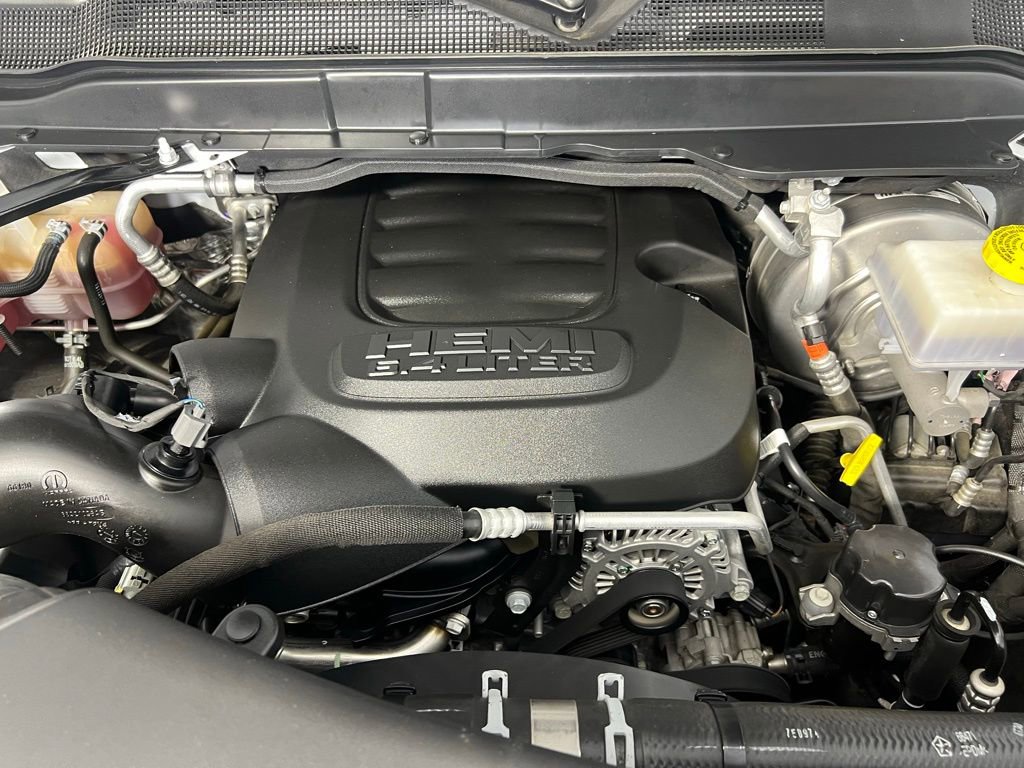 Used 2024 RAM 2500 Big Horn w/ Bed Utility Group image 30