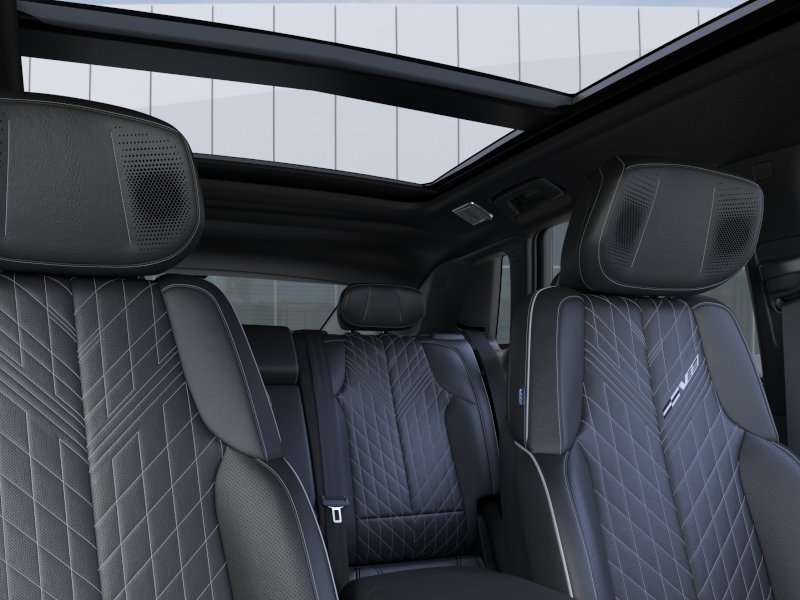 New 2026 Cadillac Lyriq V AWD/4WD image 24