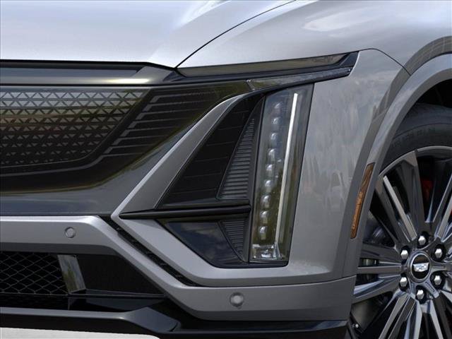 New 2027 Cadillac Lyriq V Premium w/ LPO, Onyx Lite Package AWD/4WD image 10
