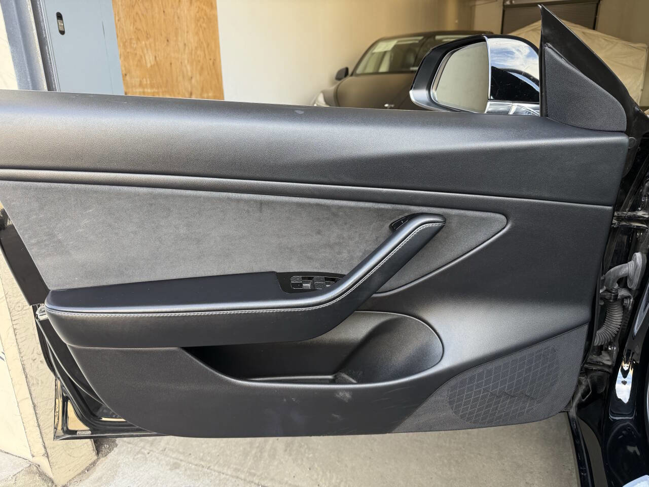 Used 2018 Tesla Model 3 Performance image 29