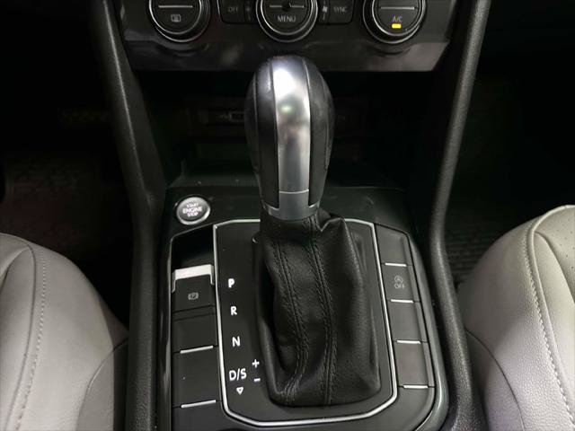 Used 2019 Volkswagen Tiguan SE w/ Panoramic Sunroof Package AWD/4WD image 28