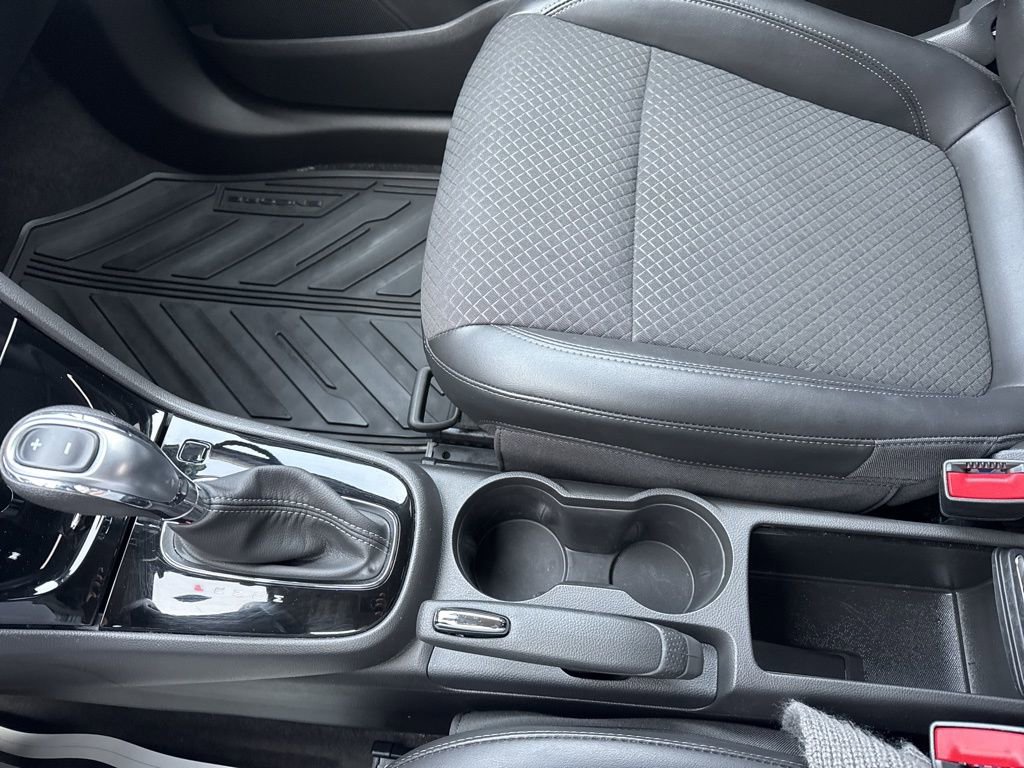 Certified 2022 Buick Encore Preferred w/ Safety Package image 29